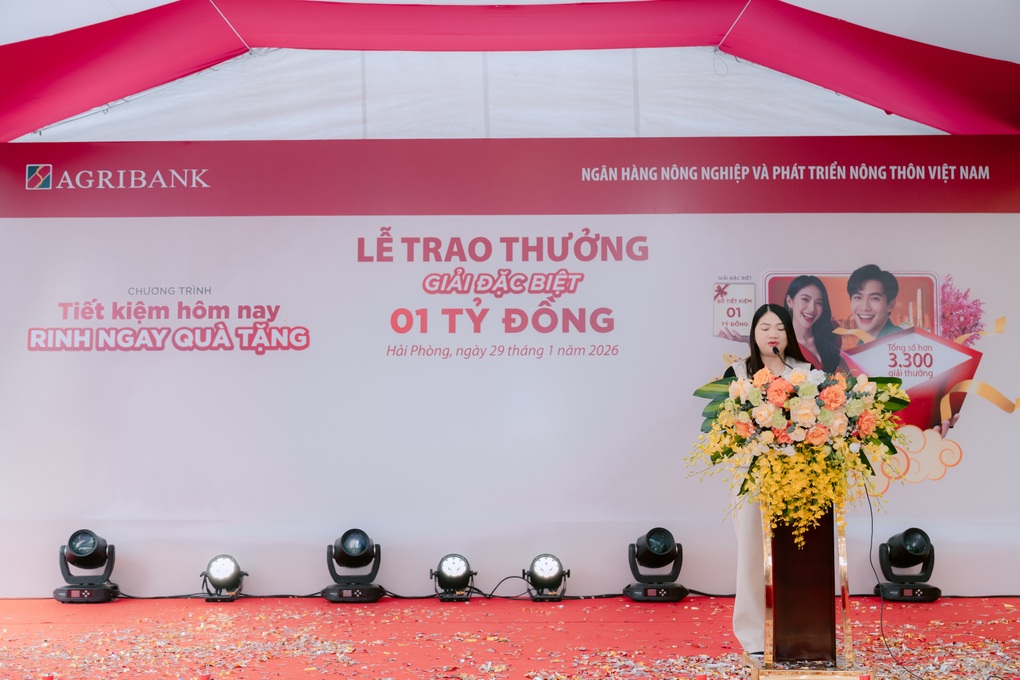 Agribank trao thưởng 1 tỷ đồng cho khách hàng gửi tiền tiết kiệm - 2