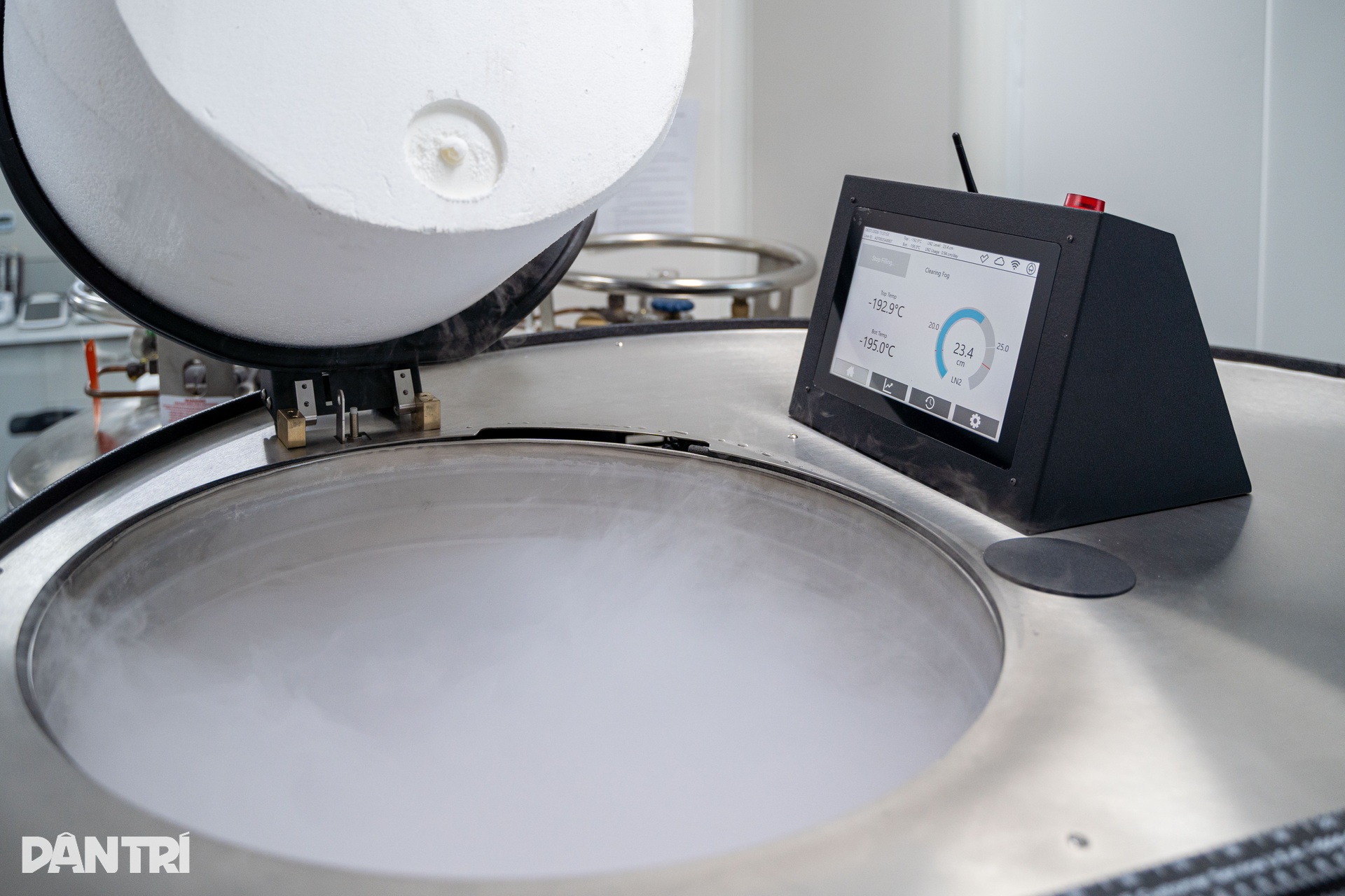 Nơi ngủ đông của bảo hiểm sinh học cứu hàng nghìn người mắc bệnh hiểm - 12