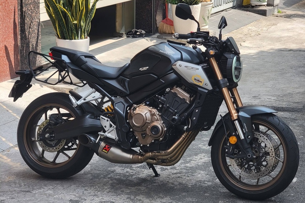 Người chơi mô tô hoài niệm pô nổ to, nay ngậm ngùi chấp hành “giảm thanh” - 2