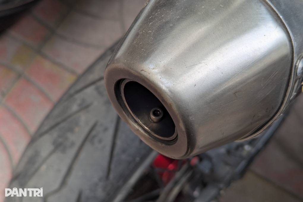 Người chơi mô tô hoài niệm pô nổ to, nay ngậm ngùi chấp hành “giảm thanh” - 3