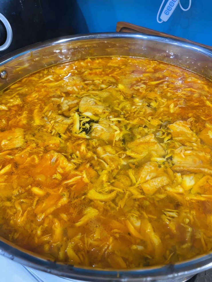 Nước dùng không cần xương hay thịt, món bánh canh cua vẫn ngọt thơm, lên màu đẹp nhờ loại nguyên liệu này - 4