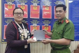 Công an tìm ra kẻ trộm balo của nữ sinh ở TPHCM