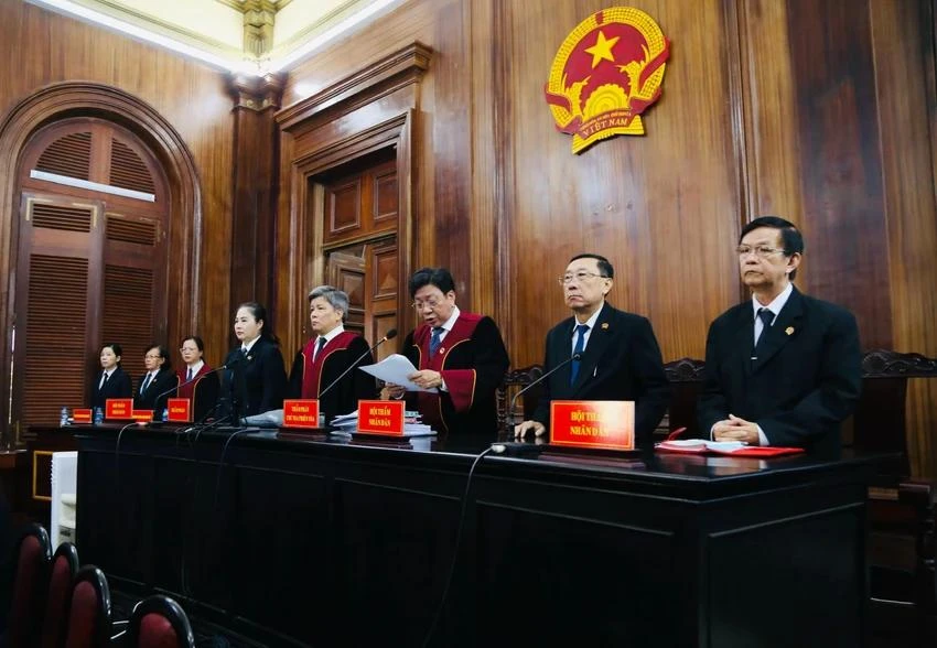 HĐXX trong một phiên tòa tại TP.HCM. Ảnh minh họa: HOÀNG GIANG. tham-phan.jpg