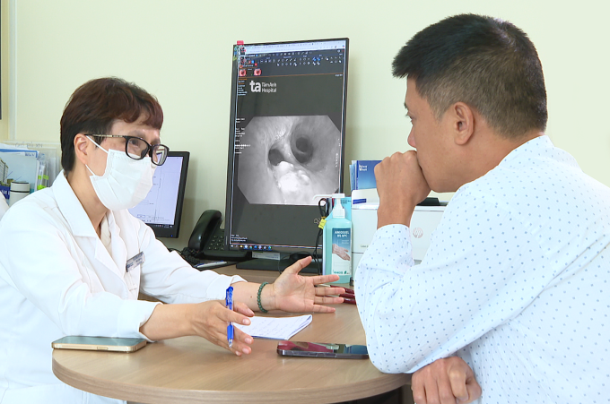 Bác sĩ Quyên khám cho người bệnh. Ảnh minh họa: Bệnh viện Đa khoa Tâm Anh