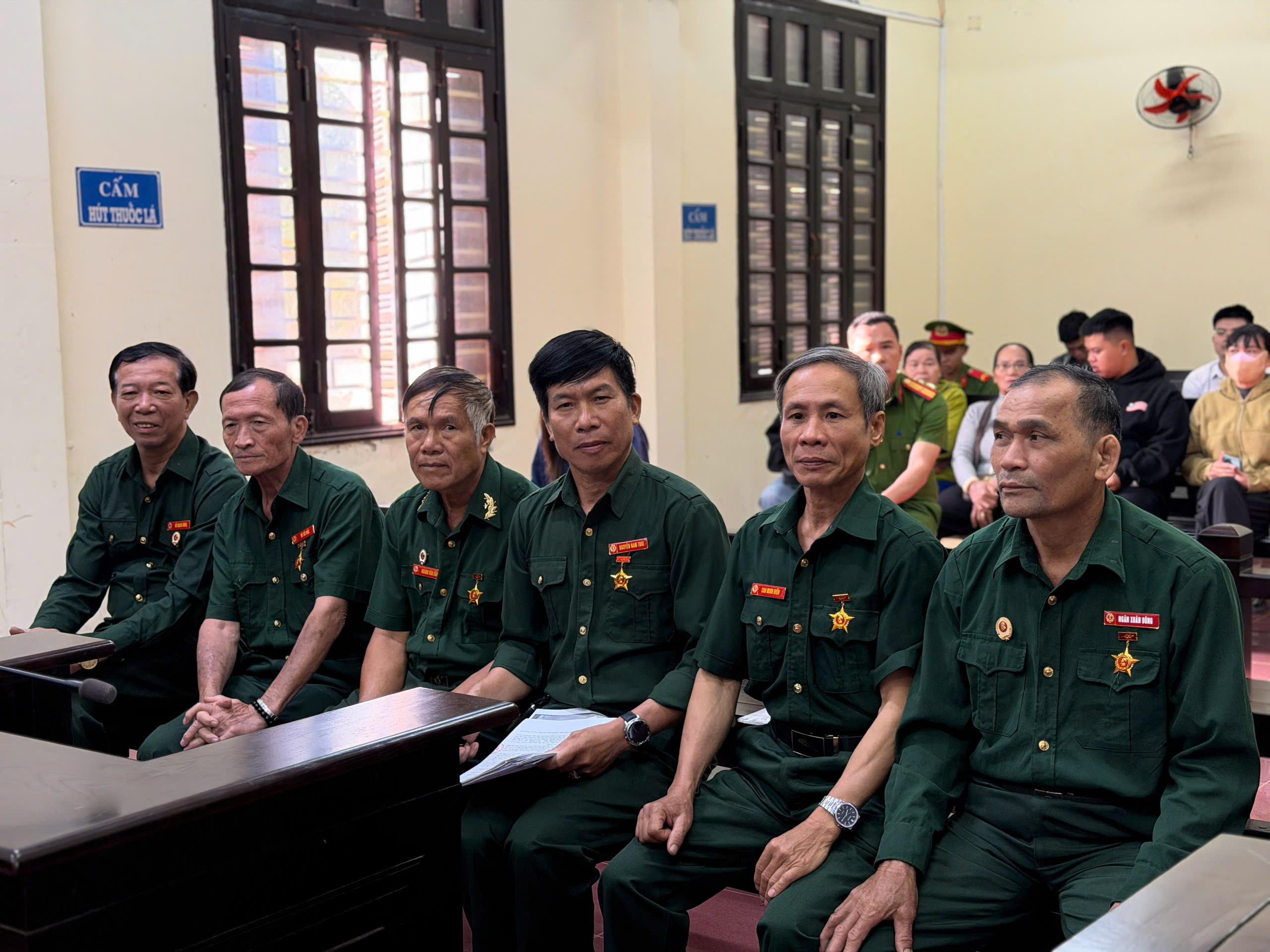 Tuyên án 6 cựu chiến binh kêu oan về tội hủy họai rừng năm 2026 - Ảnh 1.