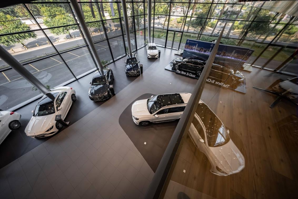 Mercedes-Benz - Ảnh 1.