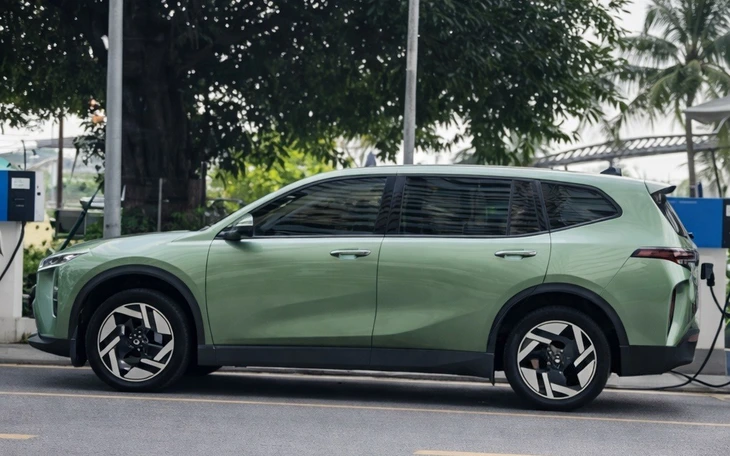 6 xe mới sắp 'hâm nóng' thị trường ô tô Việt Nam: Từ xe điện 300 triệu đến cỗ máy gần 900 mã lực 2 xe mới - Ảnh 8.