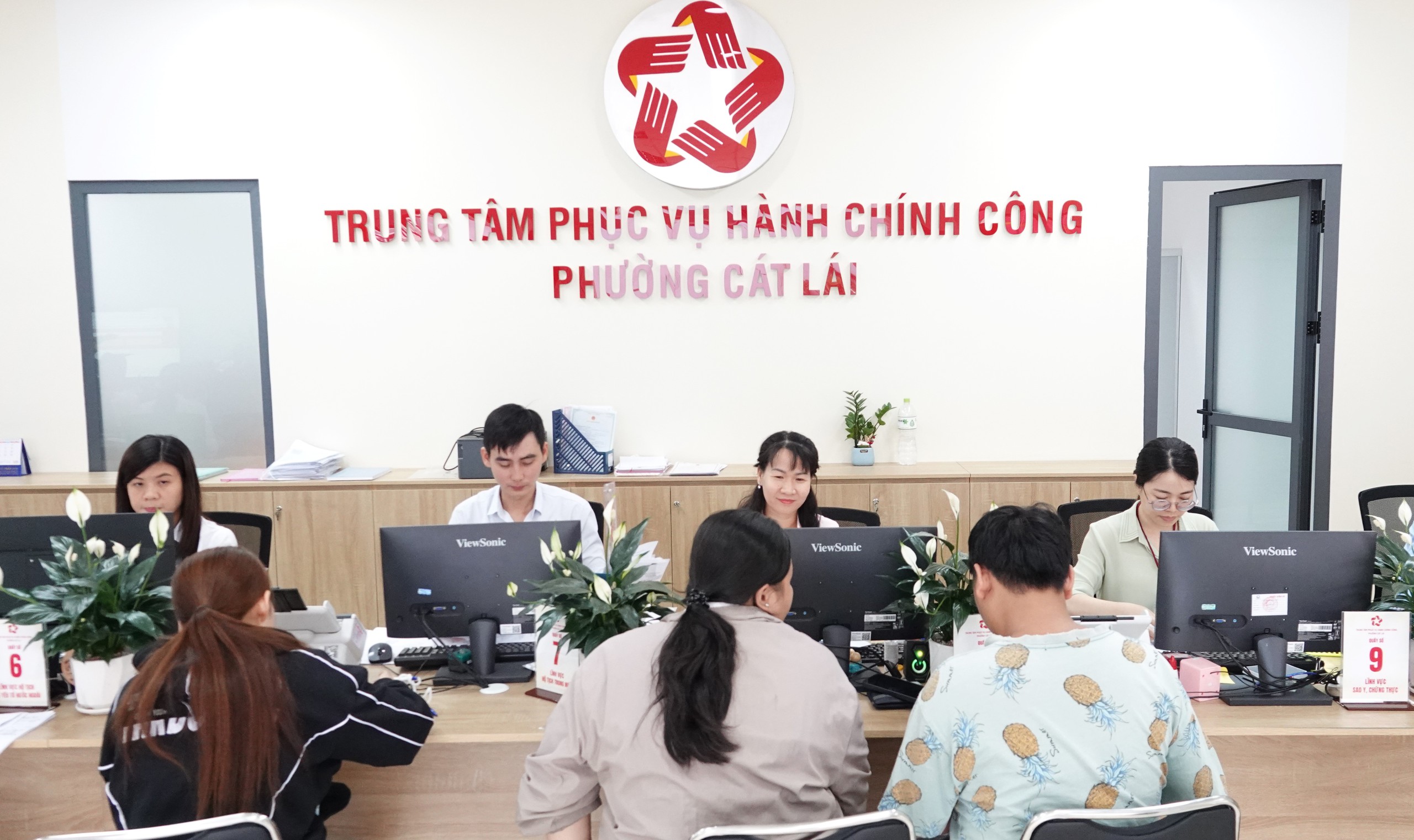 83 phường, xã ở TP.HCM tăng phó chủ tịch UBND từ nguồn tại chỗ - Ảnh 1.
