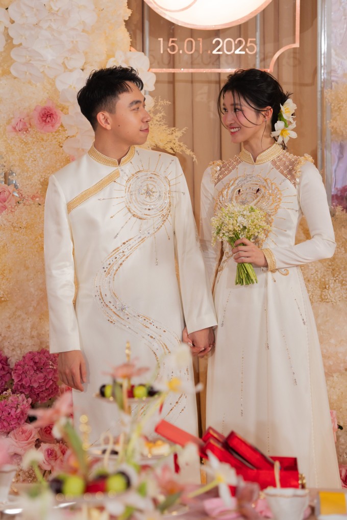 Phạm Nhật Minh Hoàng - Phương Nhi trong lễ ăn hỏi tại Thanh Hóa ngày 15/1/2025.