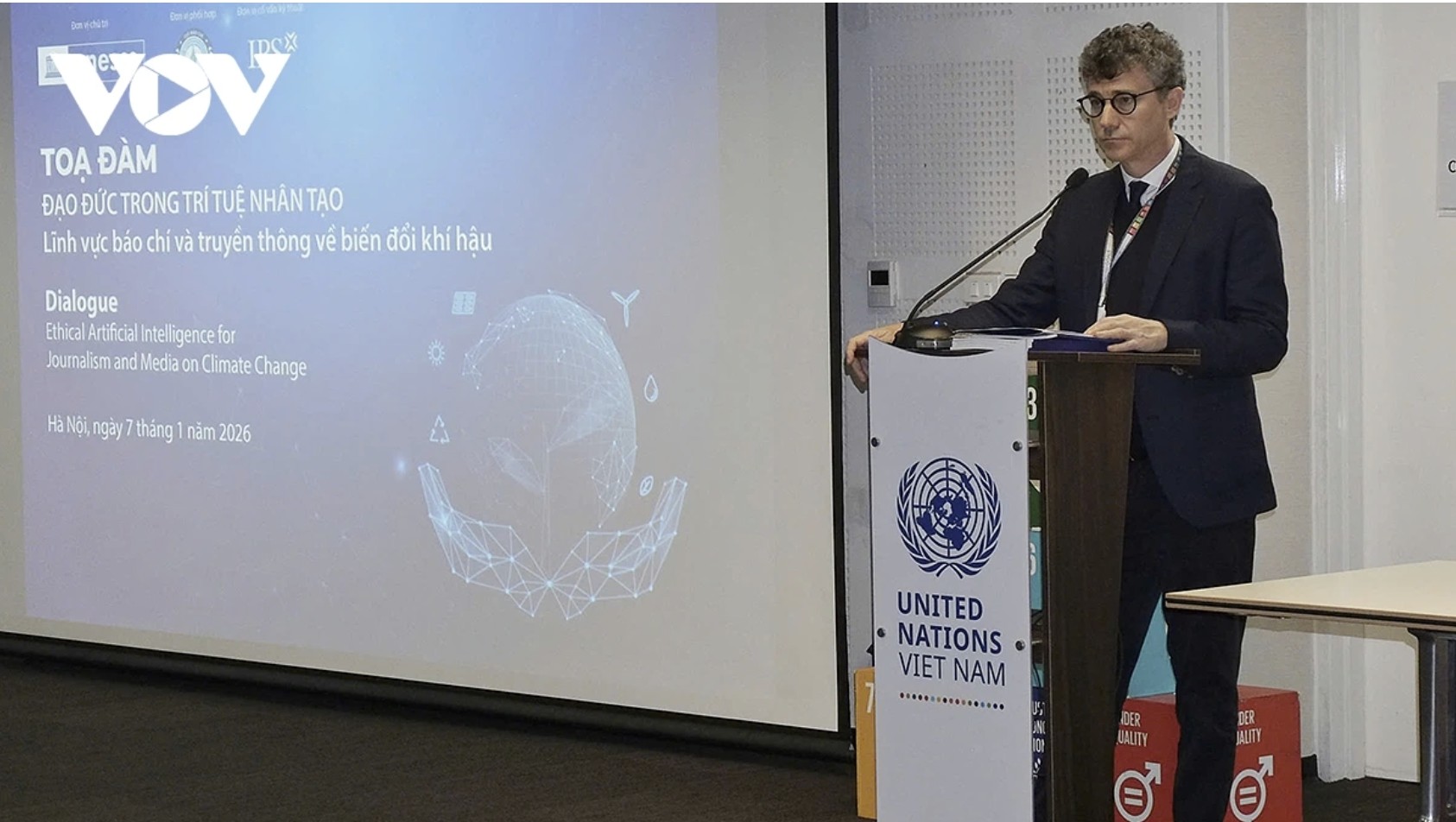 chatbot Grok - Ảnh 1.