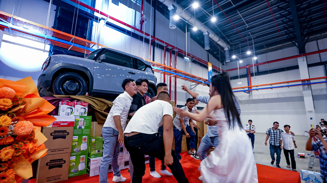 Ấm lòng với nhiều phúc lợi cuối năm - Ảnh 1.