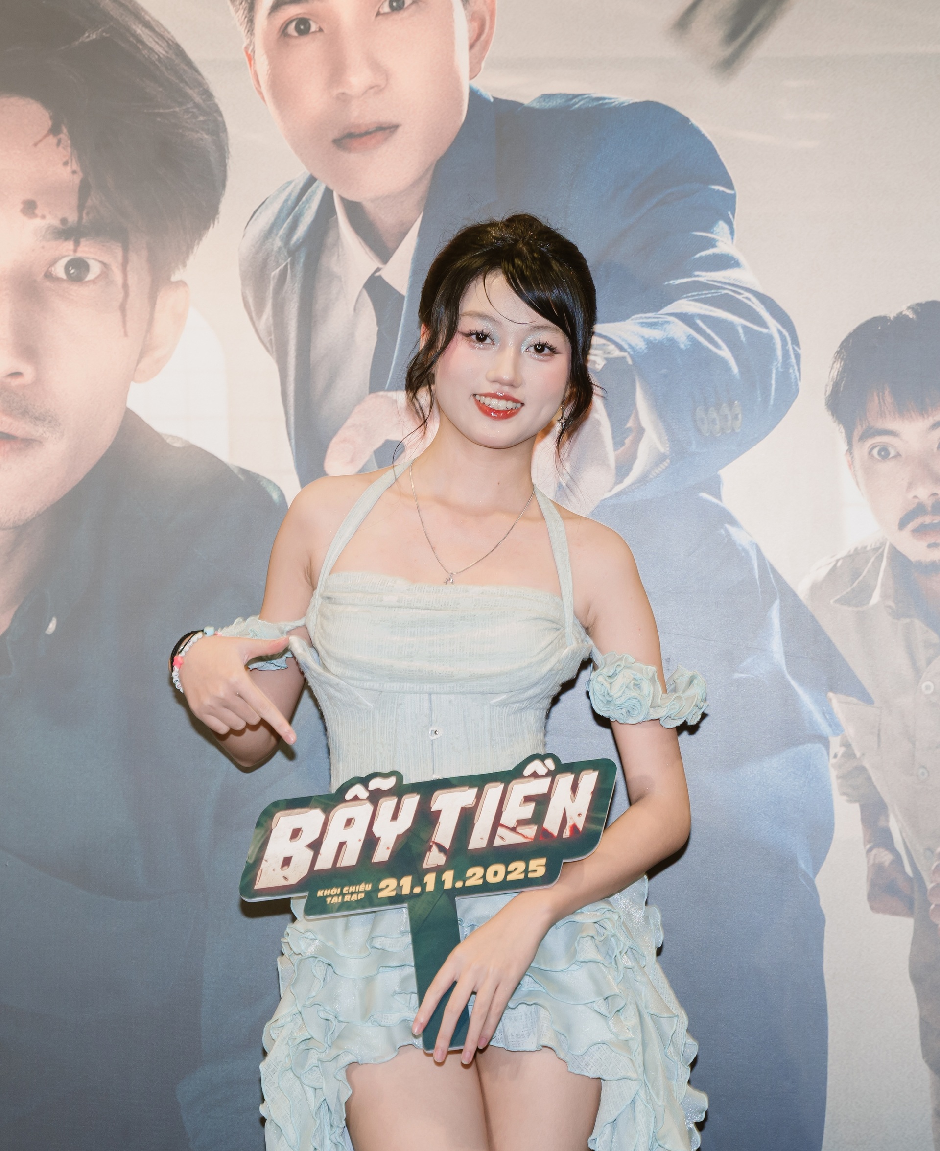 Ảnh hậu trẻ nhất Việt Nam  lột xác ngoạn mục, nhan sắc tuổi 17 gây chú ý - 2