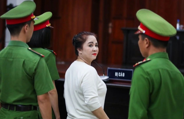 Bà Nguyễn Phương Hằng vắng mặt tại tòa, có ảnh hưởng xét xử?- Ảnh 1.