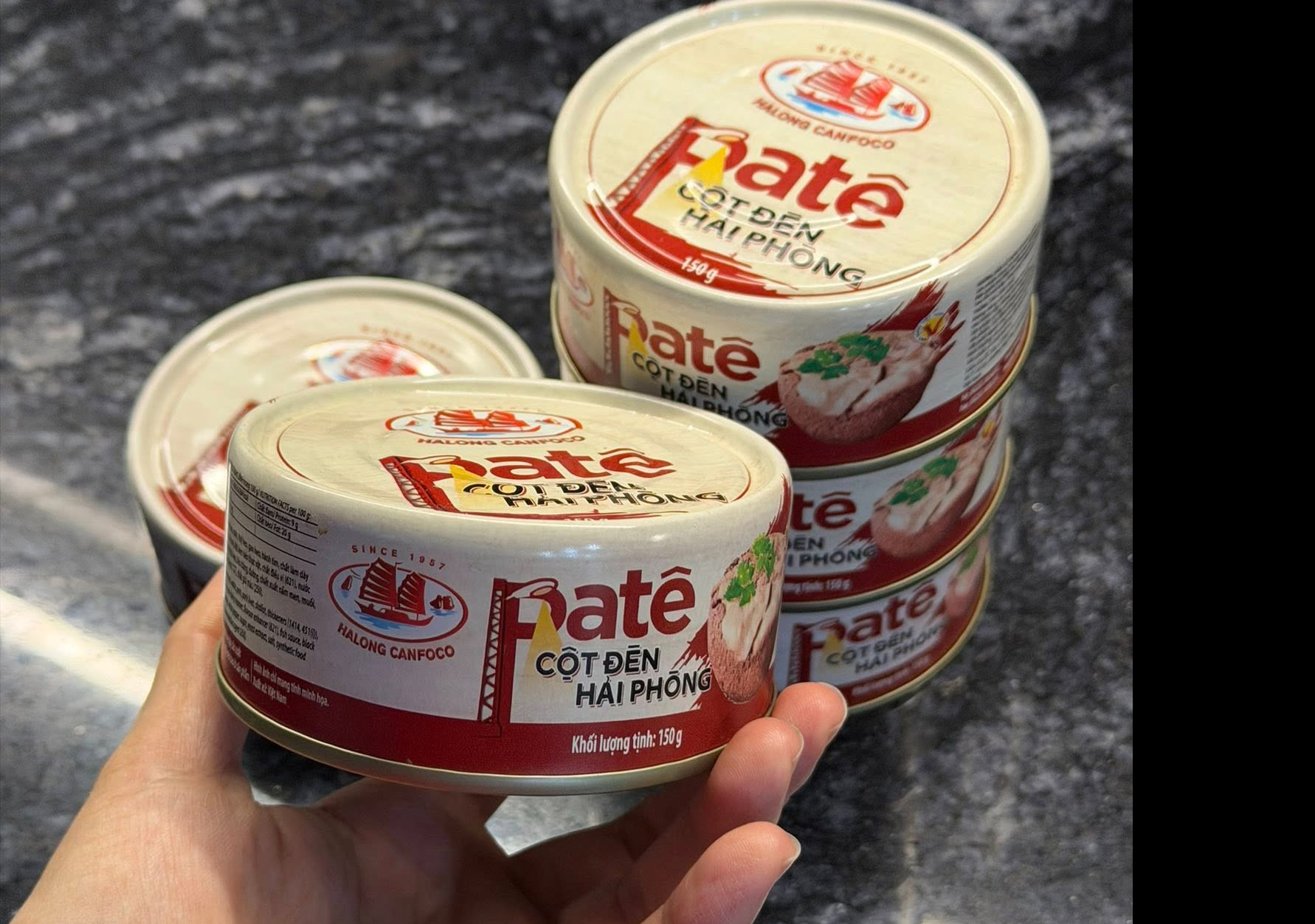 Bạn đọc bức xúc vụ heo bệnh tại Đồ hộp Hạ Long: Nhiều câu hỏi cần làm rõ 1 Đồ hộp Hạ Long - Ảnh 1.