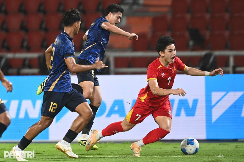 Báo Đông Nam Á bình luận về tình cảnh của U23 Việt Nam và U23 Thái Lan - 1