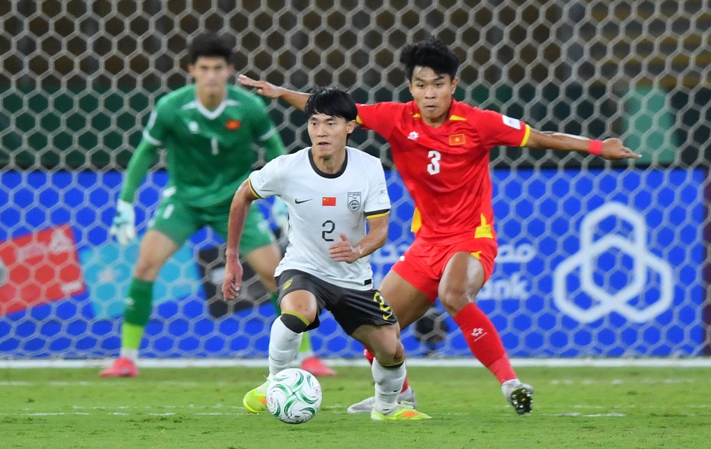 Báo Hàn Quốc: U23 Việt Nam không thể vượt qua bức tường U23 Trung Quốc - 2