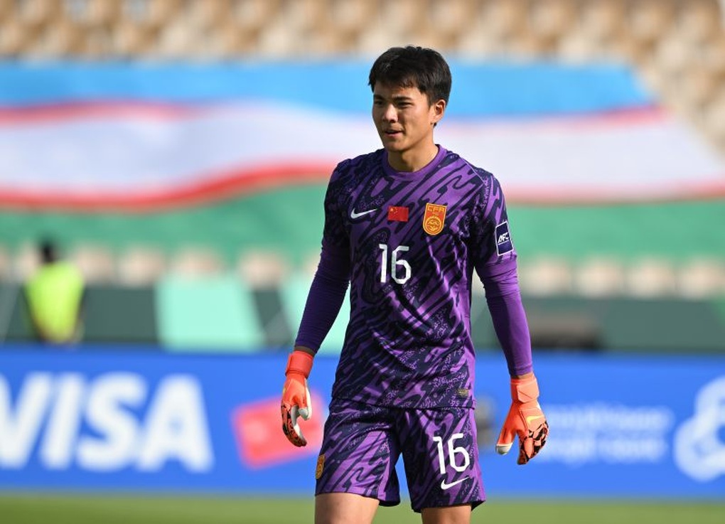 Báo Trung Quốc ca ngợi ngôi sao “bằng nửa đội”, tự tin gặp U23 Việt Nam - 1