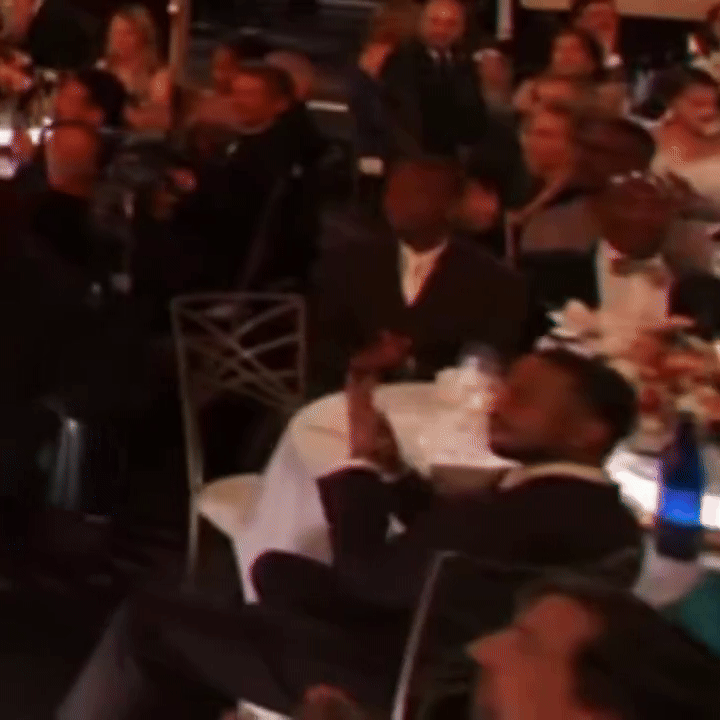 "Bắt gọn" tài tử say đắm ngắm Lisa ở Quả Cầu Vàng, bạn trai tỷ phú đã có đối thủ rồi? 3 Bat gon tai tu say dam ngam Lisa o Qua