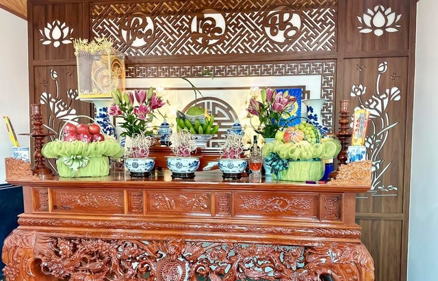 Bát hương đặt trước hay mâm bồng đặt trước mới đúng? Cẩn thận kẻo 