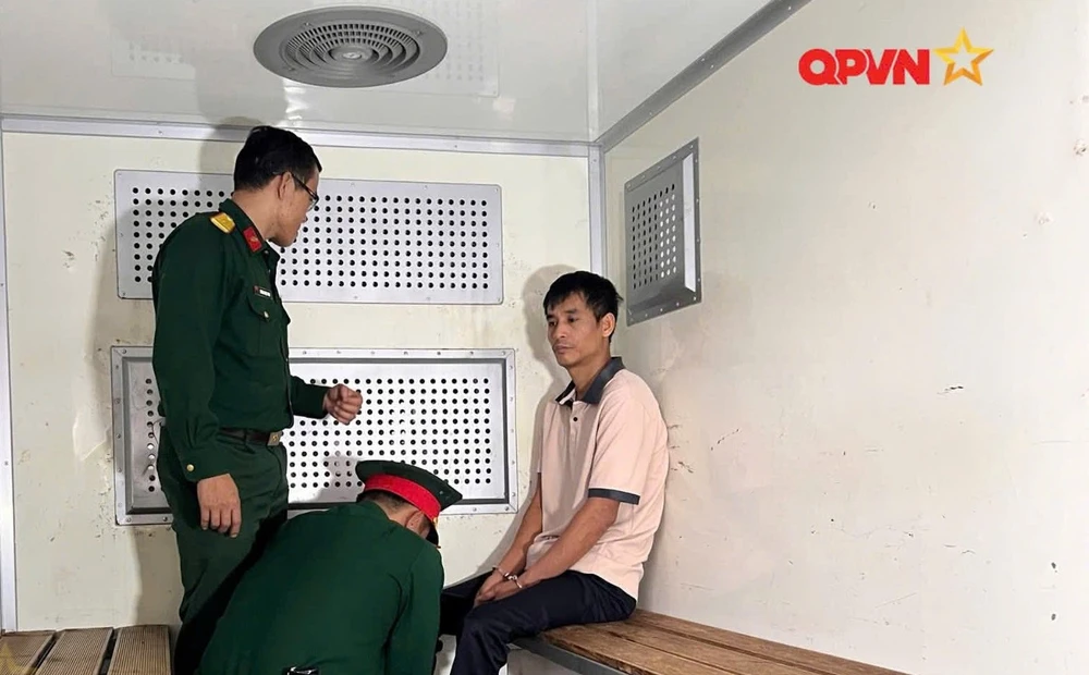 Nhâm Văn Tuấn bị bắt sau hơn 10 năm trốn khỏi nơi giam. Ảnh: QPVN 1000006050.jpg