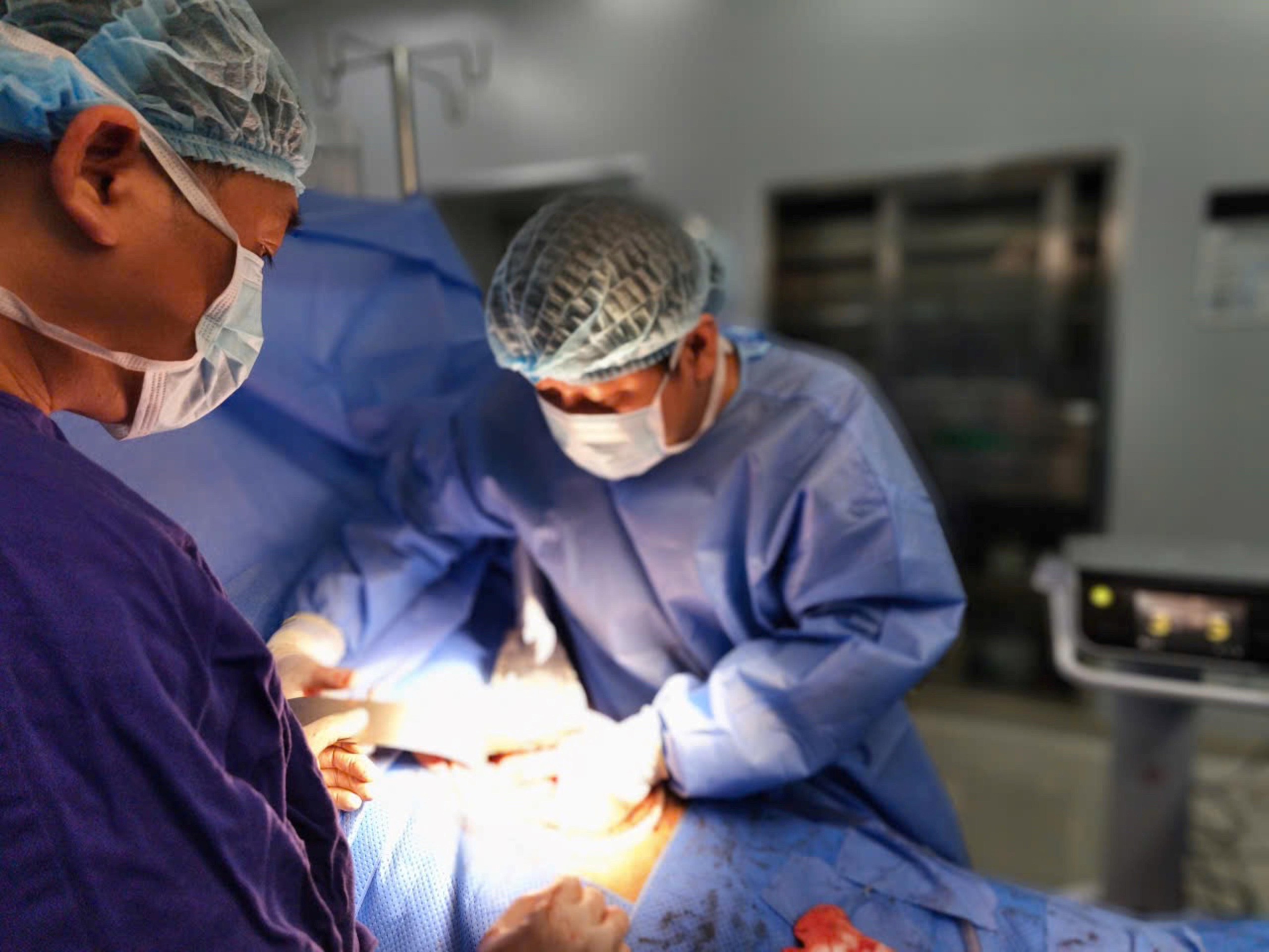 Bệnh nhân 88 tuổi ung thư dạ dày hồi phục ngoạn mục sau phẫu thuật tại Vinmec Nha Trang - Ảnh 1.