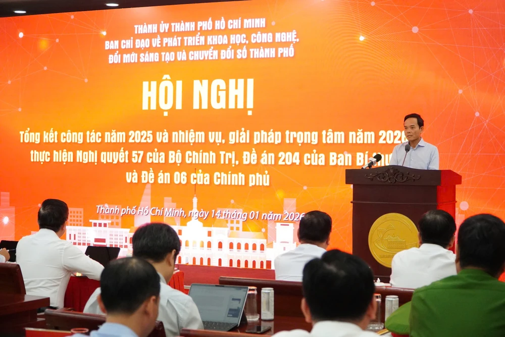 Bí thư TP.HCM Trần Lưu Quang: Nghĩ thật, làm thật, chịu trách nhiệm thật để mang lại hiệu quả về khoa học công nghệ-ong-tran-luu-quang-khoa-hoc-cong-nghe.jpg