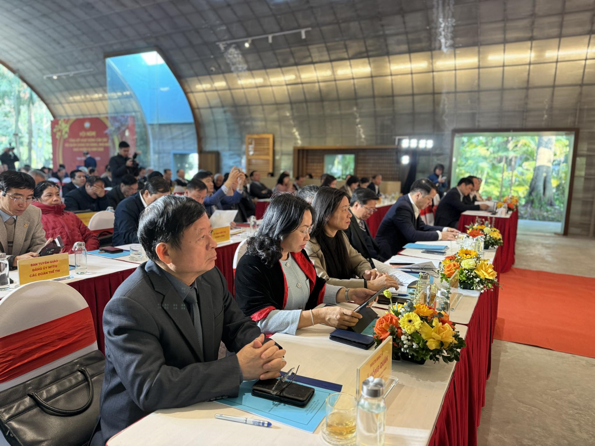 Bộ Chính trị, Ban Bí thư thống sắp xếp còn 29 hội quần chúng- Ảnh 1. Bộ Chính trị, Ban Bí thư thống sắp xếp còn 29 hội quần chúng- Ảnh 1.