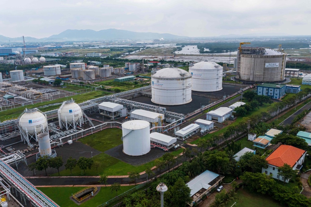 Bộ Công Thương đề xuất bao tiêu điện khí LNG lên 75% - 1