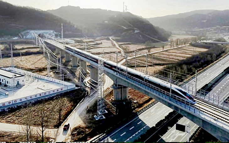 Bộ Xây dựng lập Ban chỉ đạo triển khai dự án đường sắt tốc độ cao Bắc - Nam - Ảnh 3.