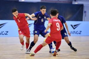 Kỳ lạ futsal Việt Nam