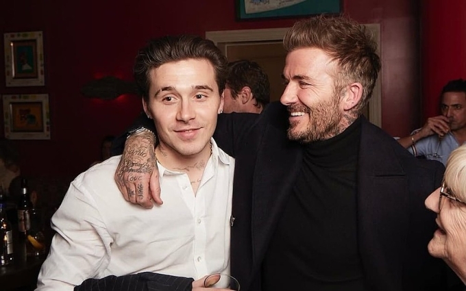 Brooklyn và bố - cựu danh thủ David Beckham - cùng dự sự kiện vào tháng 3/2024. Ảnh: Instagram/ Brooklyn Beckham