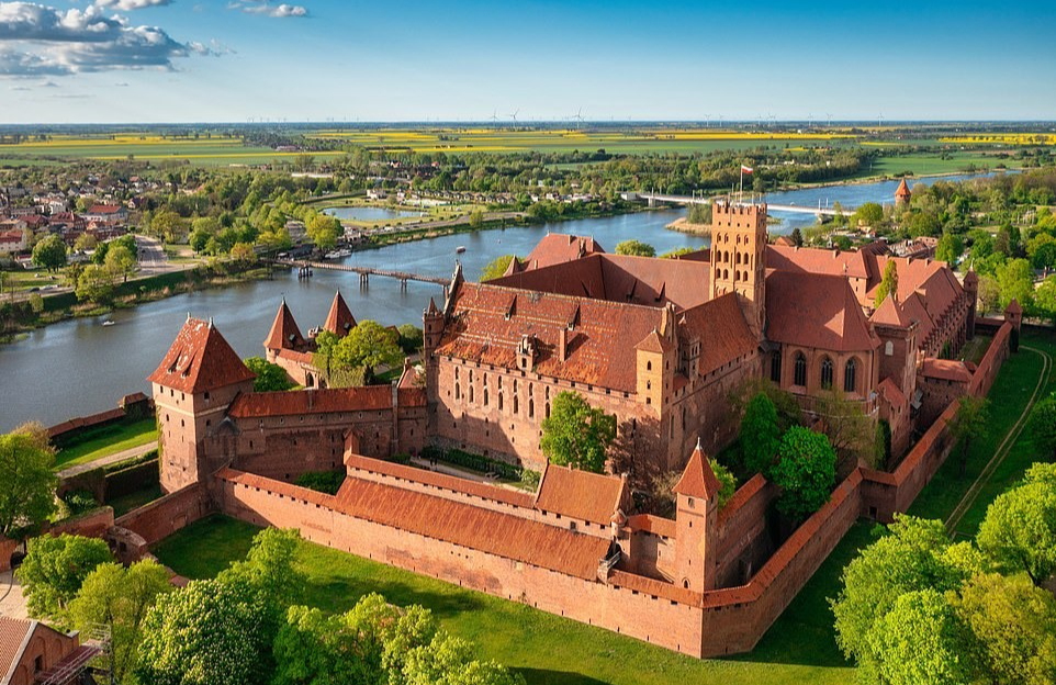 Cả thế giới đứng hình trước cảnh tượng vô thực này- Ảnh 3.