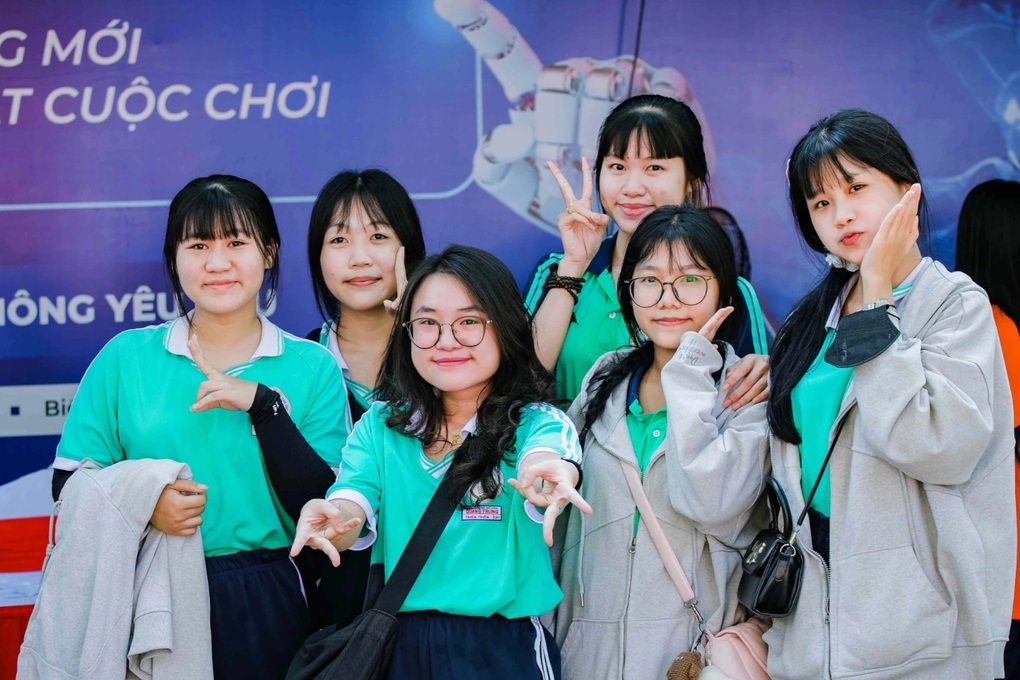 Các trường đại học phía Nam công bố tuyển sinh 2026, nhiều thay đổi lớn - 1