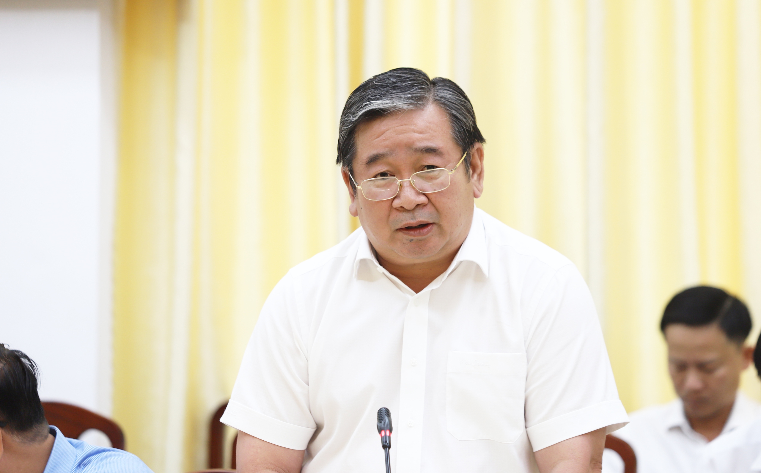 Cần Thơ áp dụng giá thu gom rác mới, cao nhất hơn 48.000 đồng/hộ/tháng 1 Thu gom rác - Ảnh 1.