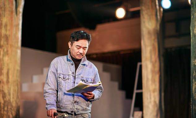 Căn nhà rộng chỉ 10m2, trang trí toàn màu hồng của Nghệ sĩ Nhân dân Quốc Khánh hiện ai đang trông nom? 1 Nghệ sĩ Nhân dân Quốc Khánh từng sống những ngày tháng độc thân trong căn nhà chỉ rộng 10m2. Ảnh: TL