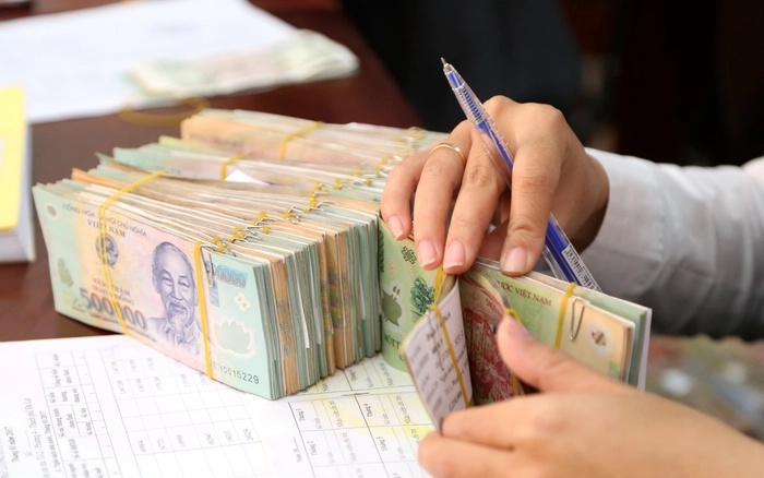 Cận Tết Bính Ngọ 2026, người lao động có được ứng lương: Câu trả lời không phải ai cũng biết!- Ảnh 1.