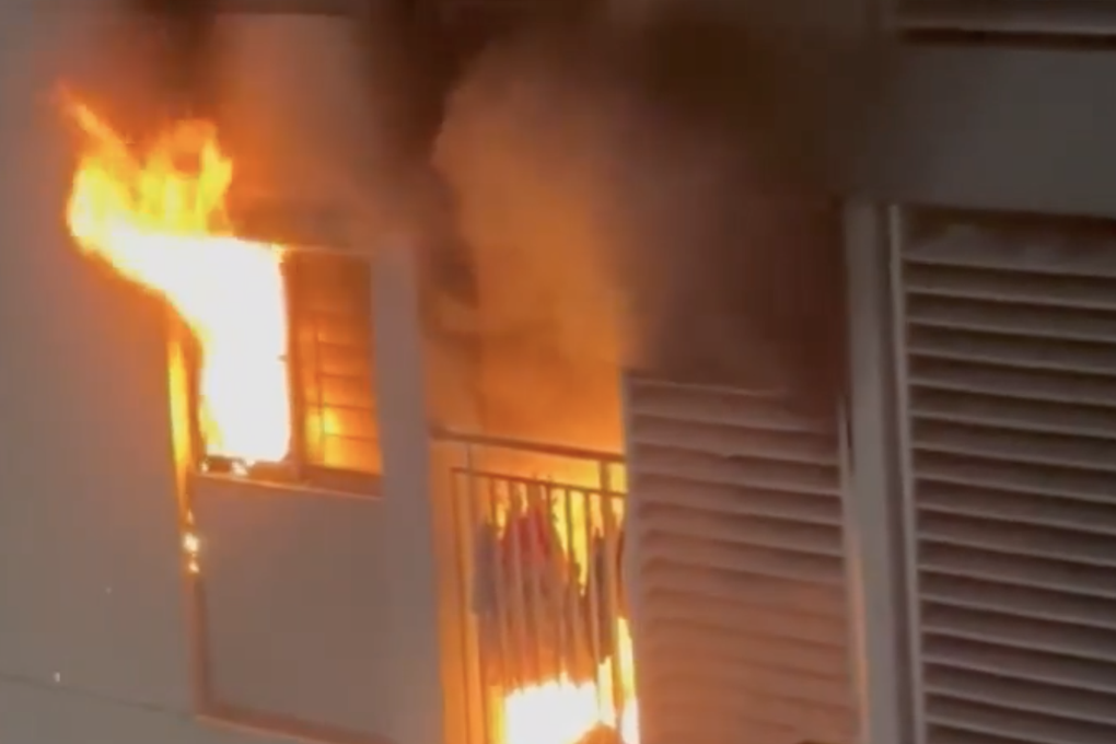 Cháy chung cư ở TPHCM, 3 mẹ con đang ngủ gặp nạn: Một trẻ nguy kịch - 3