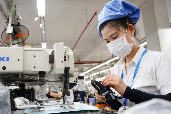 Công nhân làm việc tại Công ty cổ phần Dệt may 29/3, Đà Nẵng. Ảnh: Nguyễn Đông