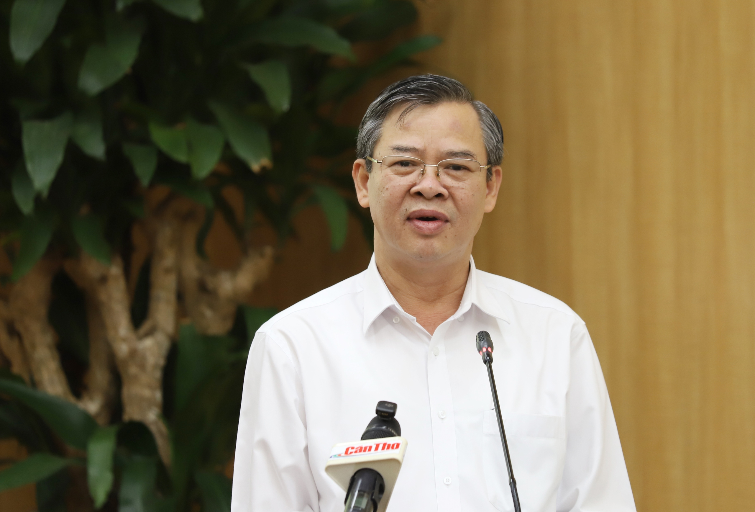 Chủ tịch Cần Thơ giải thích lý do dự án khu hành chính tập trung thành phố phải ‘chậm một nhịp’ 1 Chủ tịch Cần Thơ giải thích lý do dự án khu hành chính tập trung thành phố phải ‘chậm một nhịp’ - Ảnh 1.