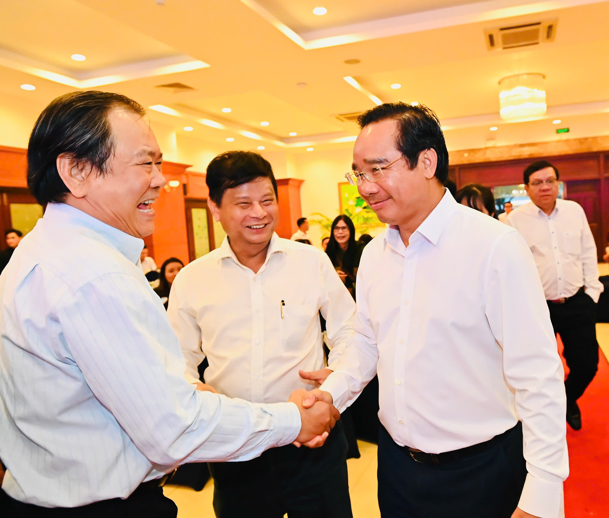 Chủ tịch Nguyễn Văn Được: Sắp xếp báo chí là bước chuyển mình tất yếu để tinh gọn và mạnh mẽ hơn 1 Chủ tịch Nguyễn Văn Được: Sắp xếp báo chí là bước chuyển mình tất yếu để tinh gọn và mạnh mẽ hơn - Ảnh 1.