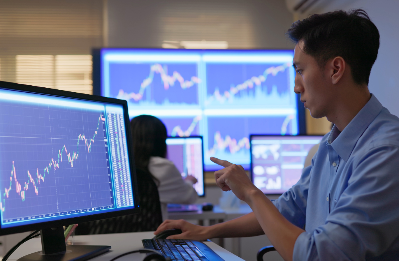 nhà đầu tư - Ảnh 1.