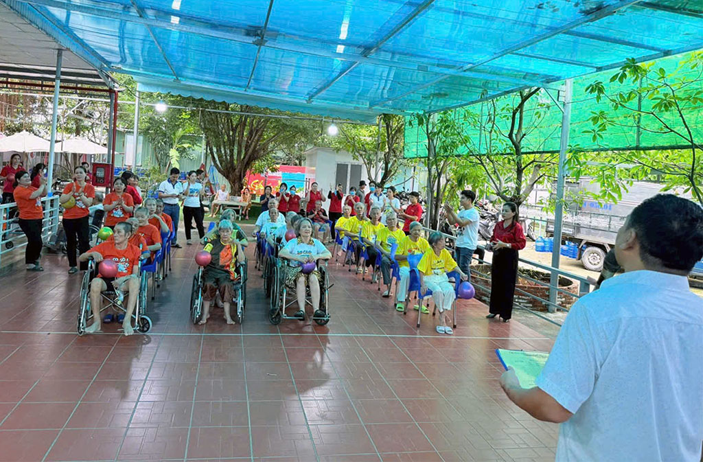 Người già và dưỡng lão: Có tiền chưa chắc được vào an dưỡng - Ảnh 1.