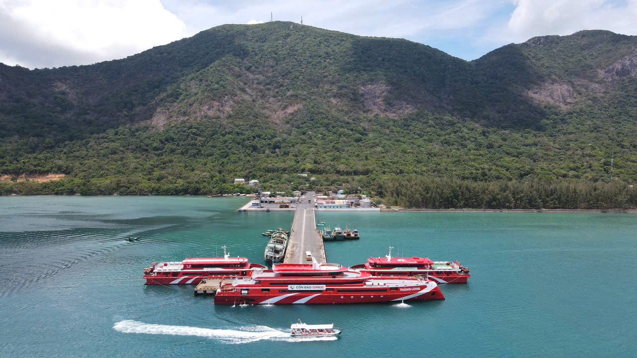 Côn Đảo vươn mình - Ảnh 1.