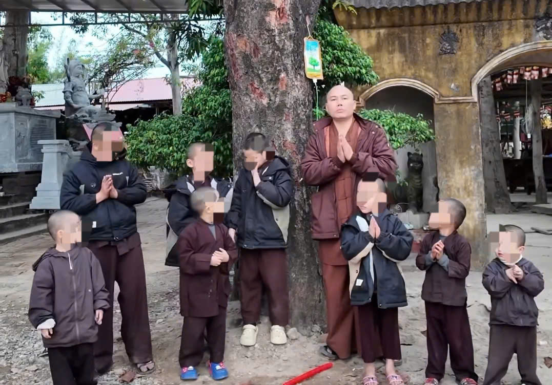 chùa cẩm la - Ảnh 1.