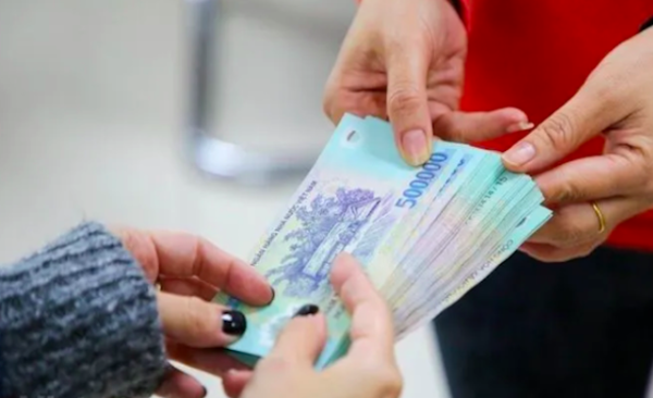 Phát hiện bị tính thuế tăng “đột biến” sau khi nhận thưởng Tết: Cục Thuế trả lời thế nào?- Ảnh 2.