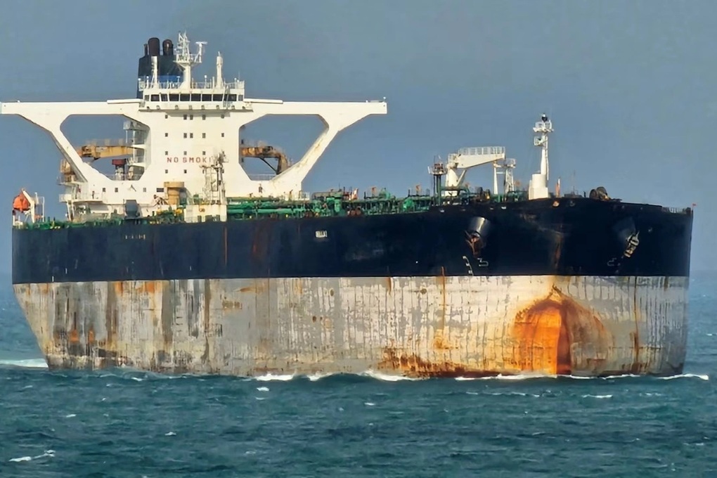 Cuộc truy đuổi ngẹt thở giữa Lực lượng Tuần duyên Mỹ và tàu dầu mang cờ Nga - 1