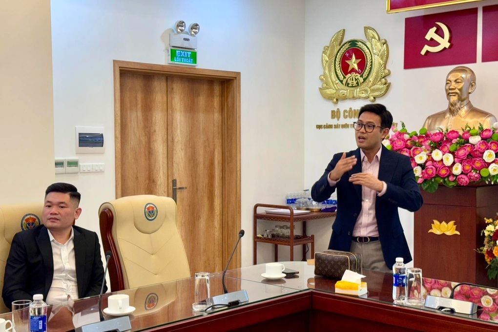 Cường Cá nói gì khi cùng NSƯT Thái Sơn có mặt tại cơ quan công an? - 1