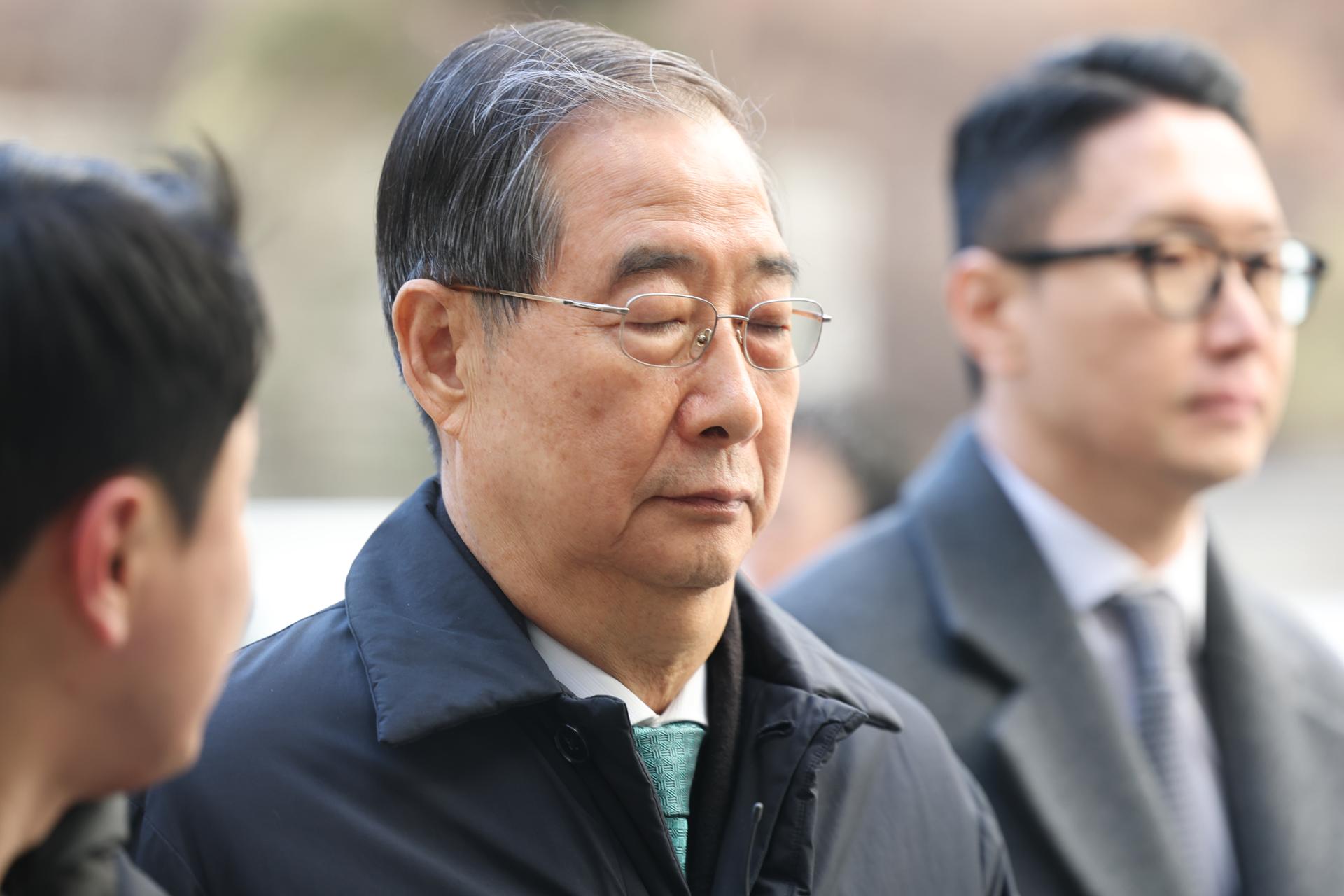 thiết quân luật - Ảnh 1.