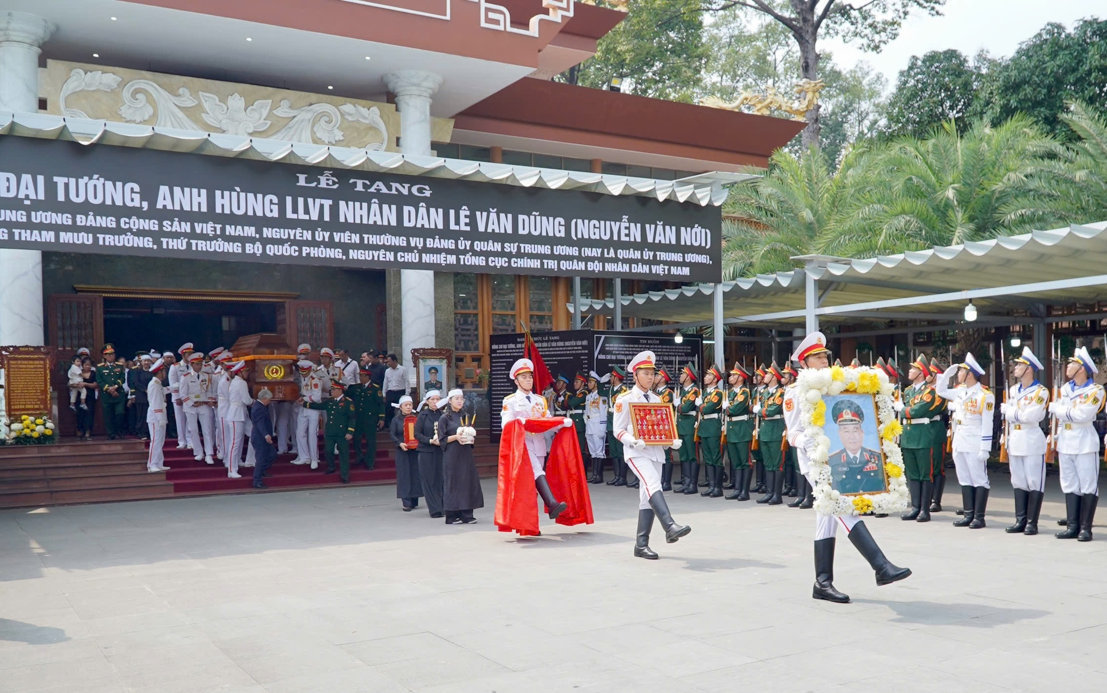 Đại tướng Lê Văn Dũng - vị tướng song toàn - Ảnh 1.