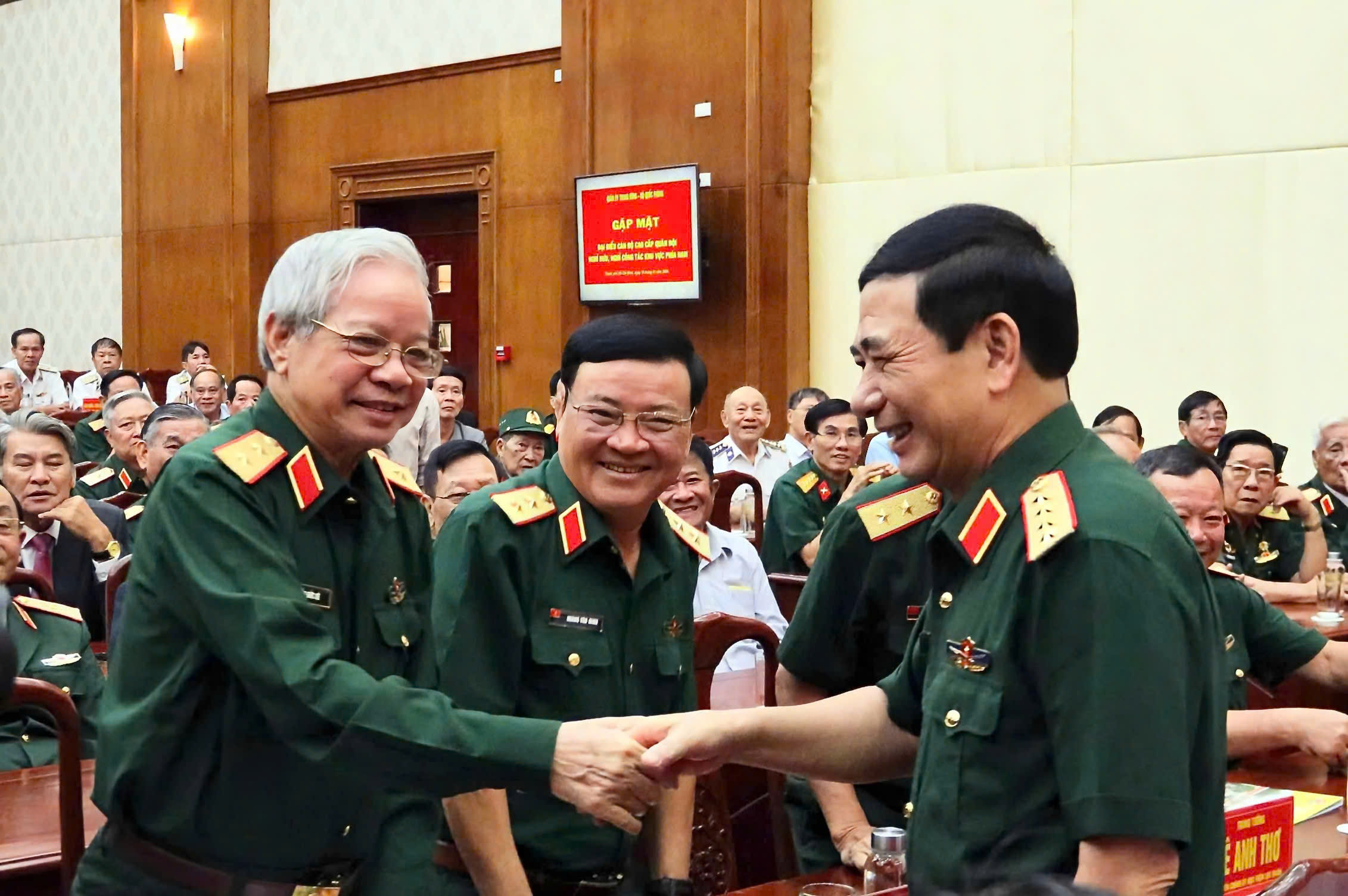 Đại tướng Phan Văn Giang gặp mặt cán bộ cao cấp quân đội nghỉ hưu phía nam- Ảnh 1.